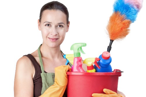 Professional South Tottenham carpet cleaners preparing a deep carpet cleaning service